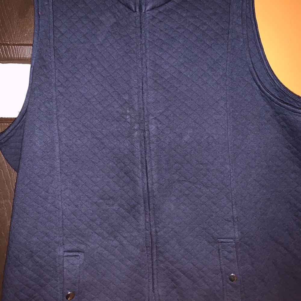 Zip vest